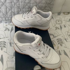 Reebok classic white leather sneakers - infant size 9